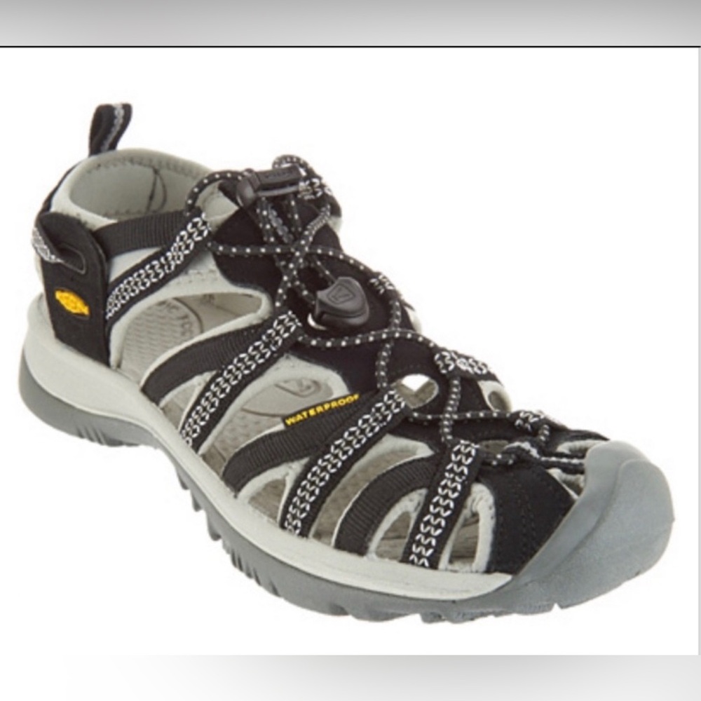 Keen Whisper Black Water Sandals Size 8